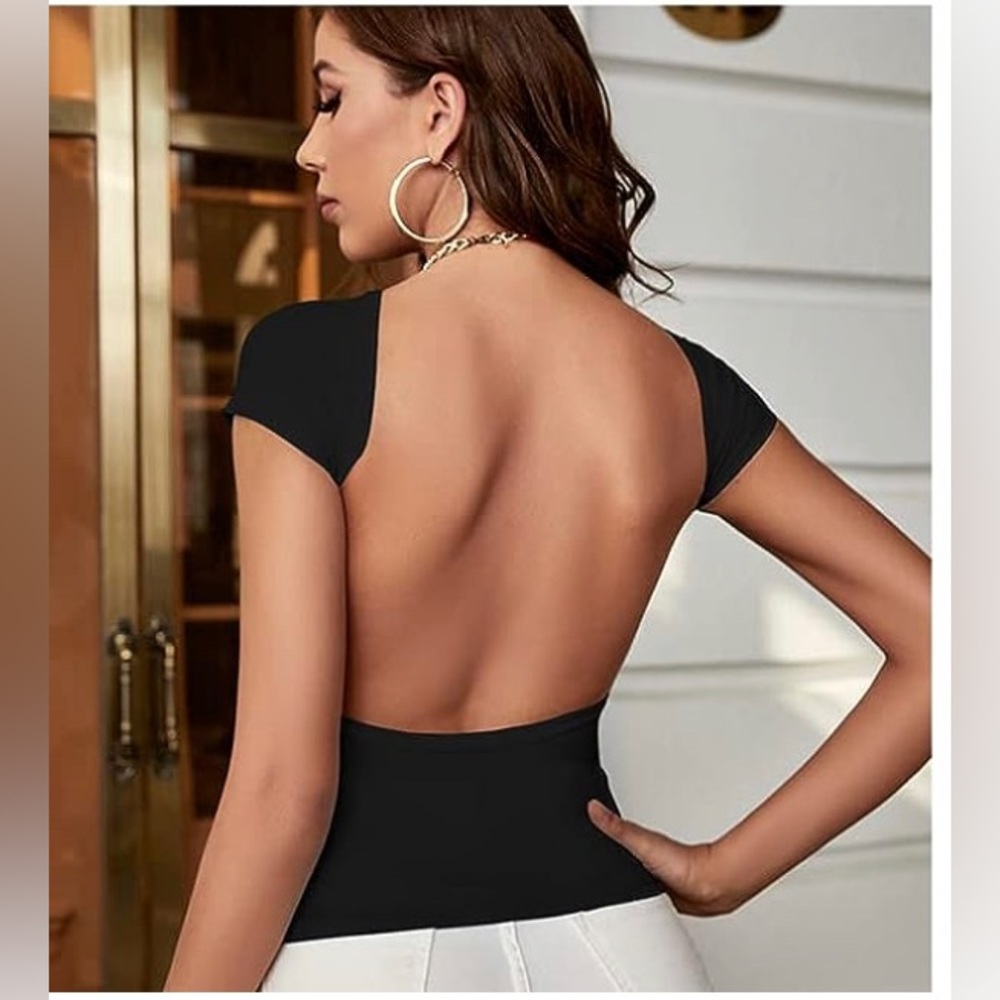 Backless short sleeve black top